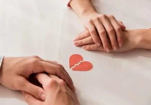 西安侦探事务所：离婚分割财产时一方赌博如何界定